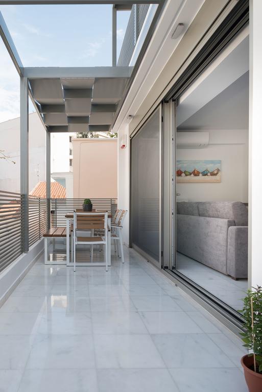 Petal Apartments Athens Luaran gambar